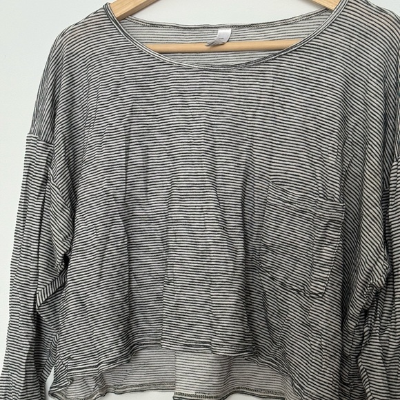 American Apparel Striped Top - Picture 6 of 7